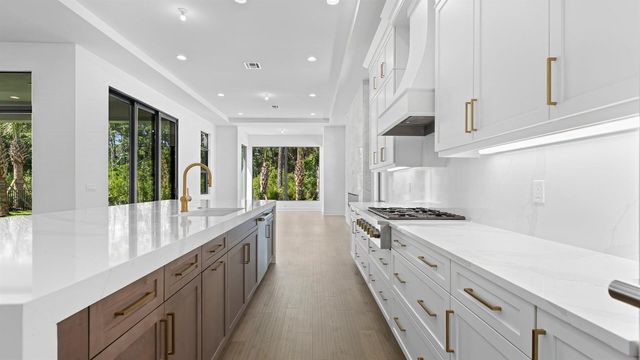 13314 Artisan Circle, Palm Beach Gardens, FL 33418
