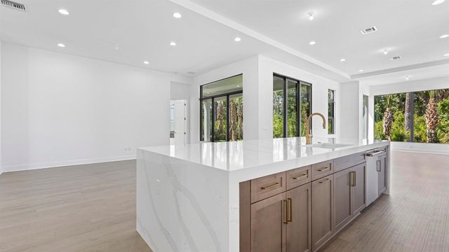 13314 Artisan Circle, Palm Beach Gardens, FL 33418