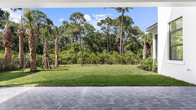 13314 Artisan Circle, Palm Beach Gardens, FL 33418