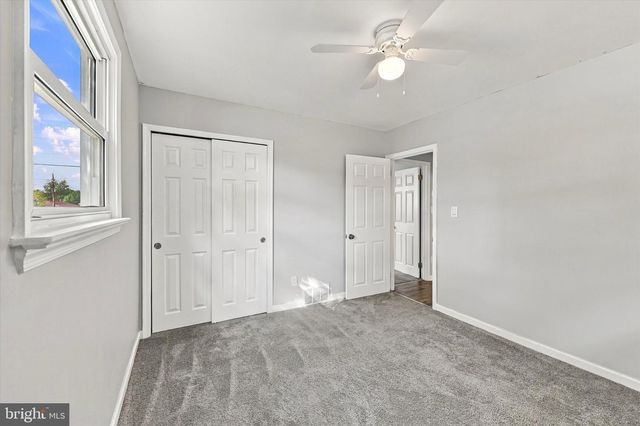 75 N CEDAR AVE, Bellmawr, NJ 08031