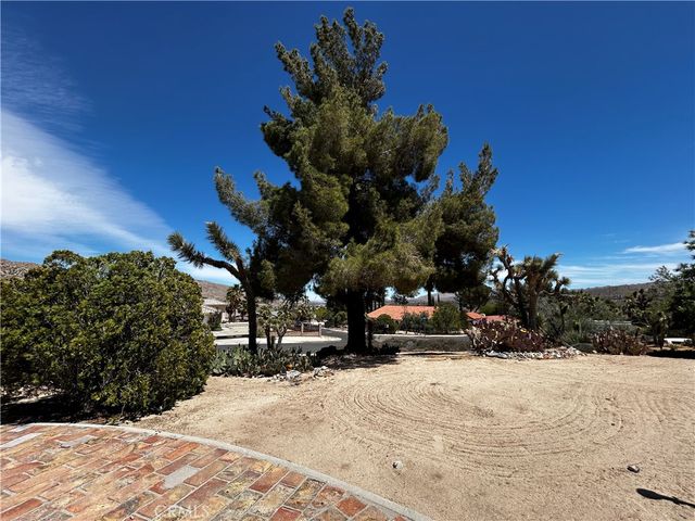 7456 San Remo Trail, Yucca Valley, CA 92284