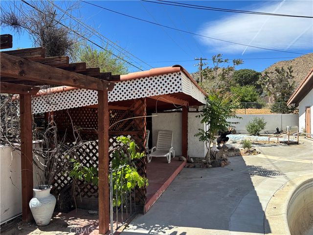 7456 San Remo Trail, Yucca Valley, CA 92284