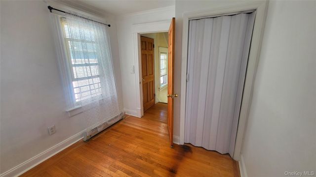 10 Corlies Avenue, Poughkeepsie, NY 12601