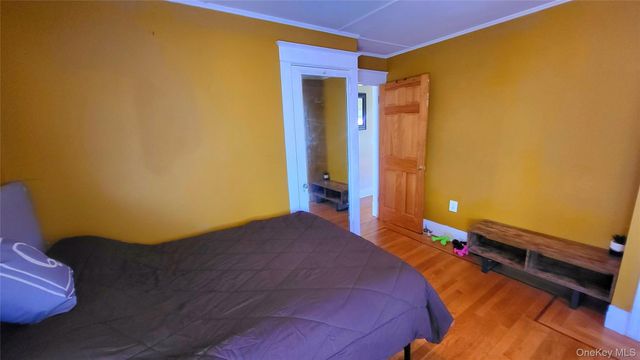 10 Corlies Avenue, Poughkeepsie, NY 12601
