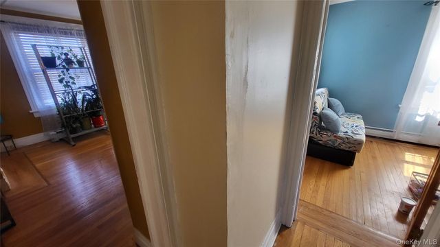 10 Corlies Avenue, Poughkeepsie, NY 12601