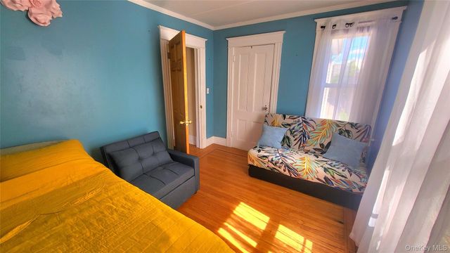 10 Corlies Avenue, Poughkeepsie, NY 12601