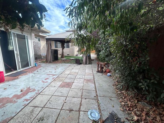 3620 Otto Dr, Stockton, CA 95209
