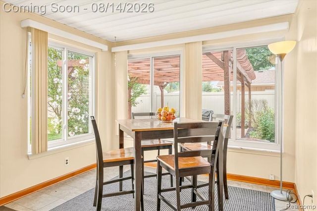 36629 Gilchrist Street, Westland, MI 48186