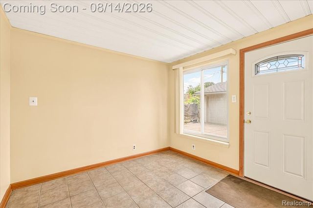 36629 Gilchrist Street, Westland, MI 48186