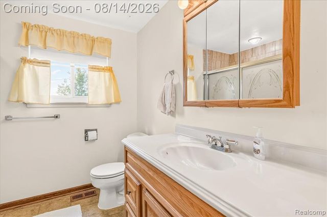 36629 Gilchrist Street, Westland, MI 48186