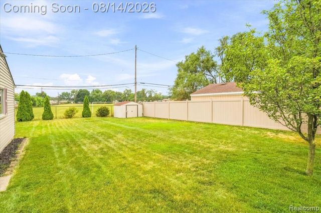 36629 Gilchrist Street, Westland, MI 48186