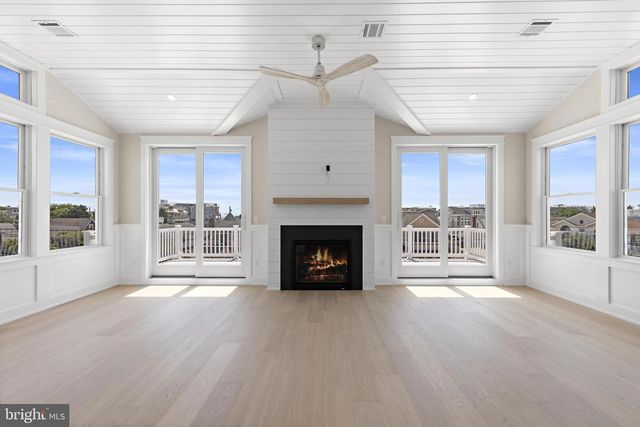 9708 BEACH AVE, Long Beach Township, NJ 08008