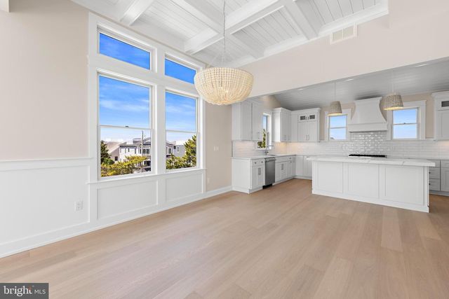 9708 BEACH AVE, Long Beach Township, NJ 08008