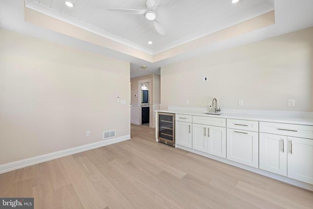 9708 BEACH AVE, Long Beach Township, NJ 08008