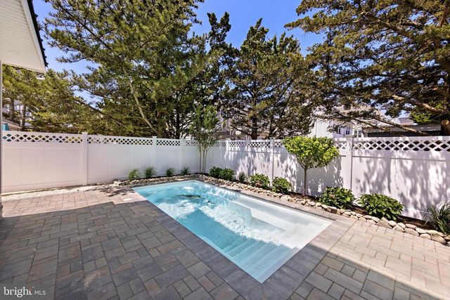 9708 BEACH AVE, Long Beach Township, NJ 08008