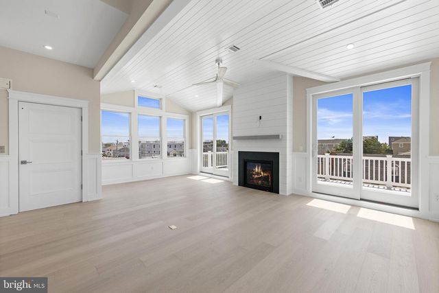 9708 BEACH AVE, Long Beach Township, NJ 08008