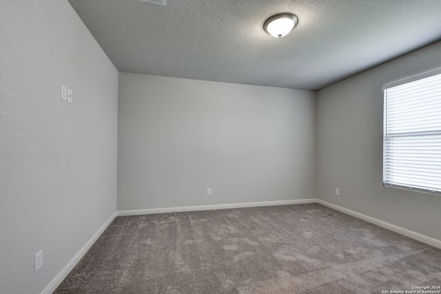 1945 EDELWEISS, New Braunfels, TX 78130