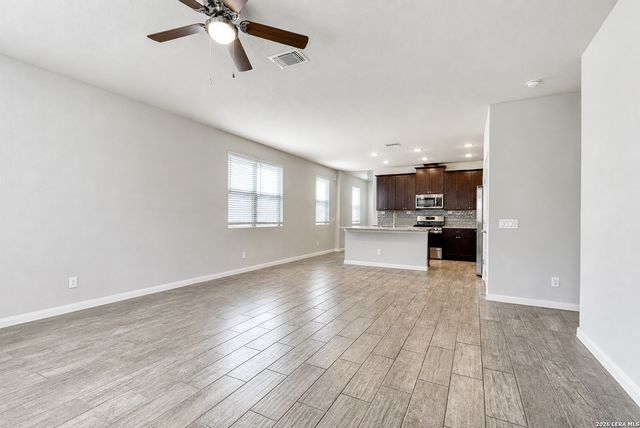 1945 EDELWEISS, New Braunfels, TX 78130