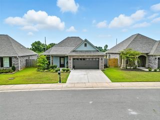 1924 Valdemar Place, Bossier City, LA 71112