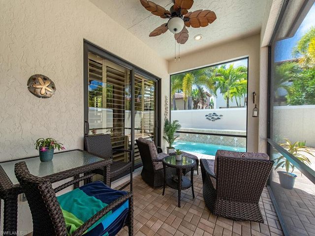 8000 Cordoba PL, Naples, FL 34113