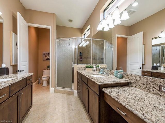 8000 Cordoba PL, Naples, FL 34113