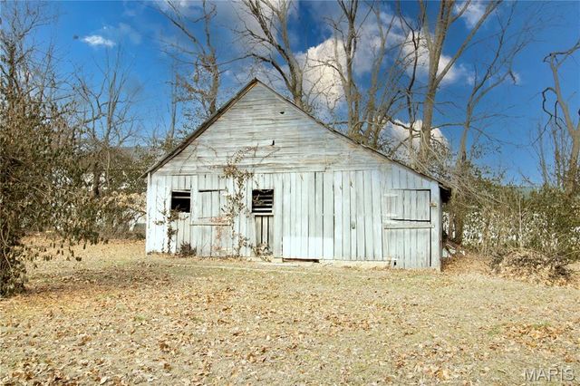 659 E Pine Street, Bourbon, MO 65441