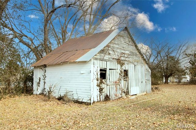 659 E Pine Street, Bourbon, MO 65441