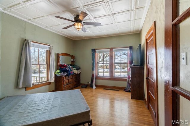 659 E Pine Street, Bourbon, MO 65441