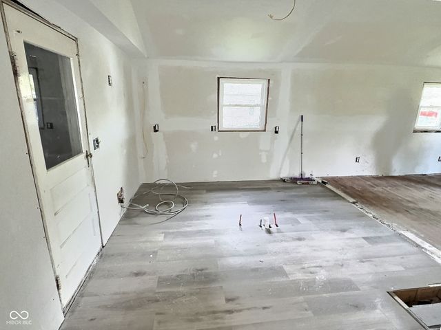 4986 Adkins Street, Columbus, IN 47201