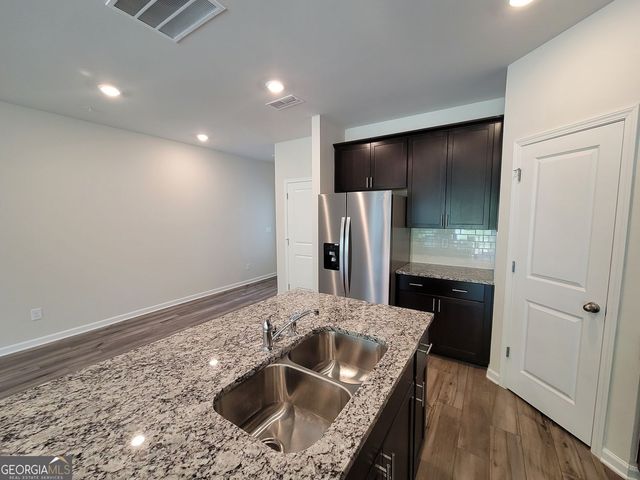 1504 Purple Coneflower Avenue SE, Smyrna, GA 30126