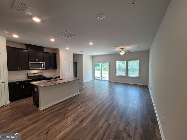 1504 Purple Coneflower Avenue SE, Smyrna, GA 30126