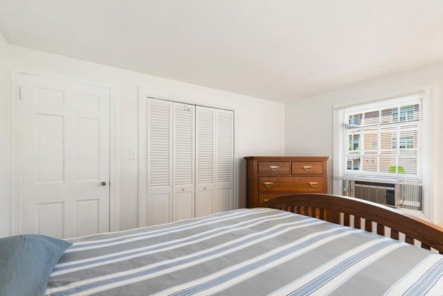 34 Heather St, Beverly, MA 01915