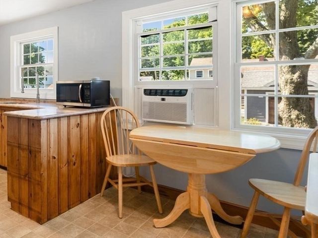 34 Heather St, Beverly, MA 01915