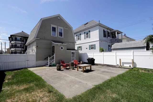 173 Central Ave, New Bedford, MA 02745