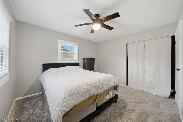 8008 Garnet Avenue NE, Canton, OH 44721