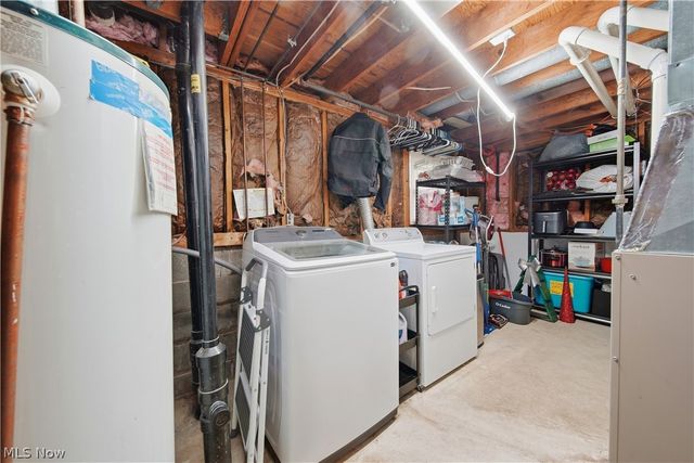 8008 Garnet Avenue NE, Canton, OH 44721