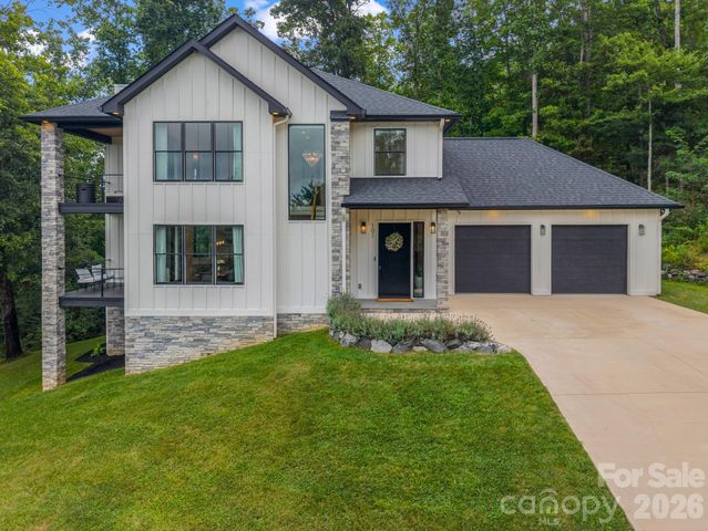 101 Balsamwood Road, Leicester, NC 28748