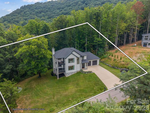 101 Balsamwood Road, Leicester, NC 28748