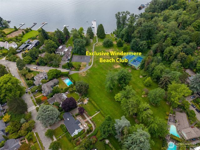 5100 NE 55th Street, Seattle, WA 98105