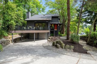 5100 NE 55th Street, Seattle, WA 98105