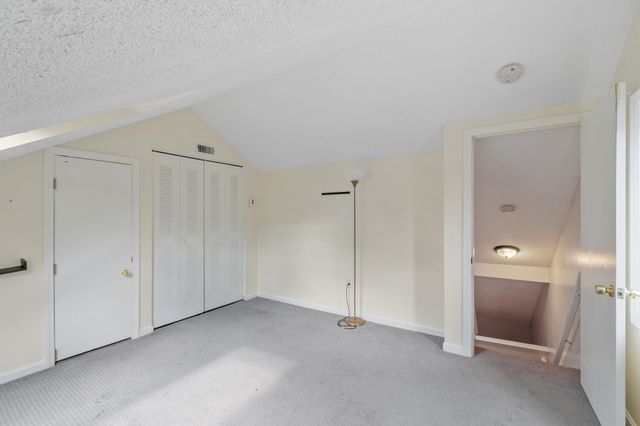 43 Meadow Pond Dr A, Leominster, MA 01453