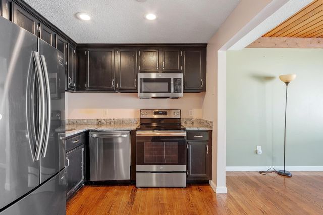43 Meadow Pond Dr A, Leominster, MA 01453