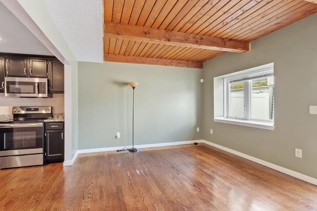 43 Meadow Pond Dr A, Leominster, MA 01453