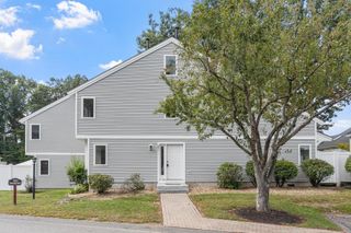 43 Meadow Pond Dr A, Leominster, MA 01453