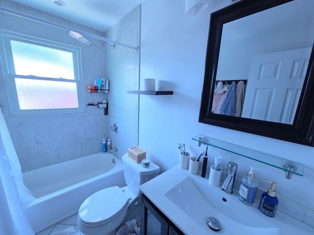 12-14 Louise Road 14, Brookline, MA 02467