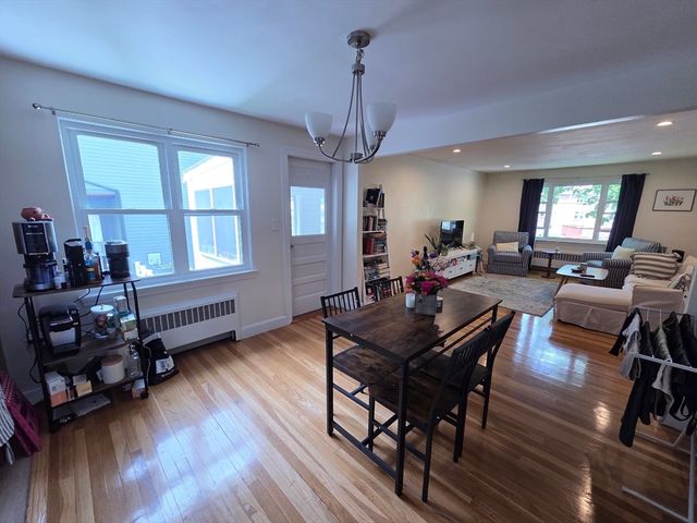 12-14 Louise Road 14, Brookline, MA 02467