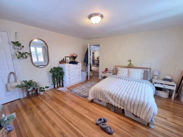 12-14 Louise Road 14, Brookline, MA 02467