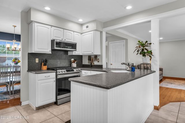 65 Sherrybrooke Drive, Howell, NJ 07731