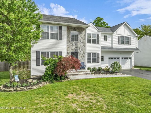 65 Sherrybrooke Drive, Howell, NJ 07731