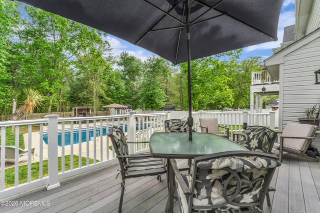 65 Sherrybrooke Drive, Howell, NJ 07731